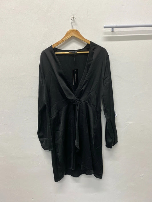 Fabulous Black PLT satin V neck dress Uk18 LG006