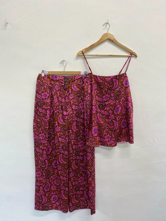 Gorgeous river island funky summer coord pink swirl bottom 14 top 12 LB415