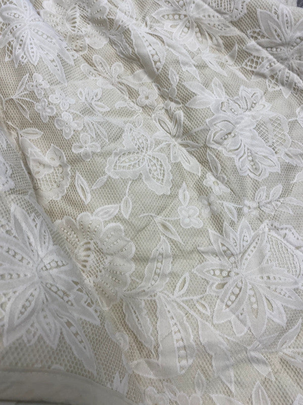 Fabulous M&S eiderdown and top cushions cream & Lace 8ft x 8ft5 LK006