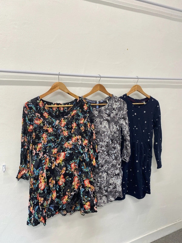 Fabulous bundle of Summer dresses Joules uk10 stunning KR0022