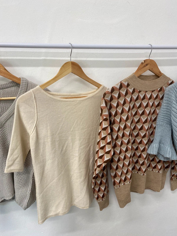 Fabulous Ladies Stylish & Cozy Knitwear Bundle UK8 #50 KB001