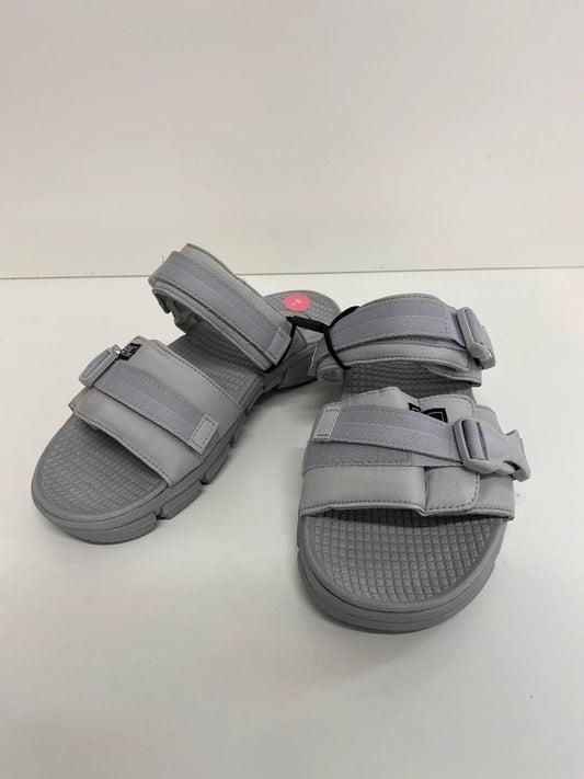 Fabulous Pull & Bear Grey Holiday Vibes Foam Slides UK5-6 MW001