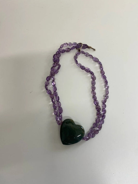 Fabulous green heart & purple beaded necklace silver clasp LB006