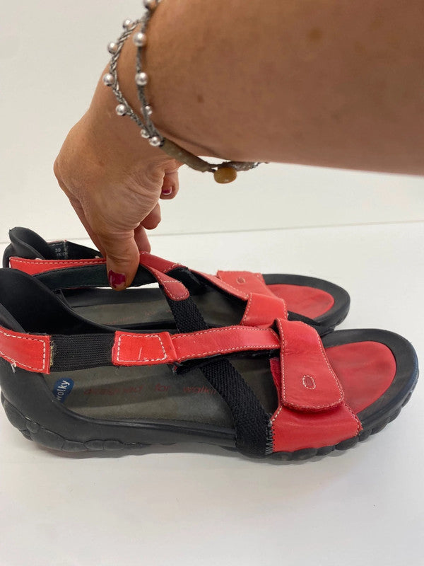 Fabulous Wolky leather walking Sandals UK6 Red & Black KM001