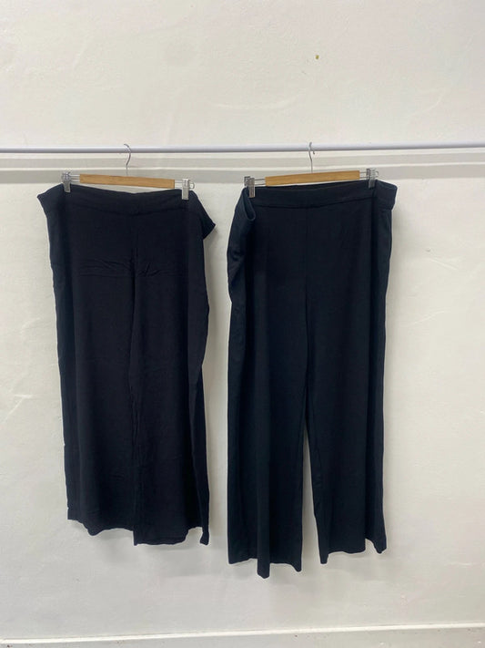 Fabulous duo Of M&S elasticated waist wide leg trousers Uk22 regular #5 HB452