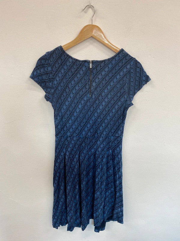 Fabulous FatFace Navy Aztec Pattern Skater Dress UK8 LG276