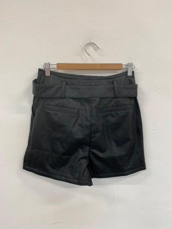 Fabulous New Look Black Faux Leather Belted Shorts UK8 LG276
