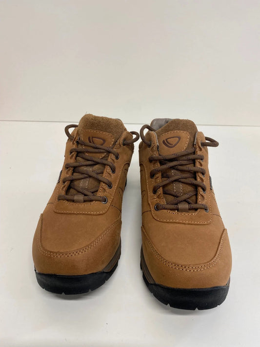 Fabulous Brasher Walking Shoes UK6 DB457