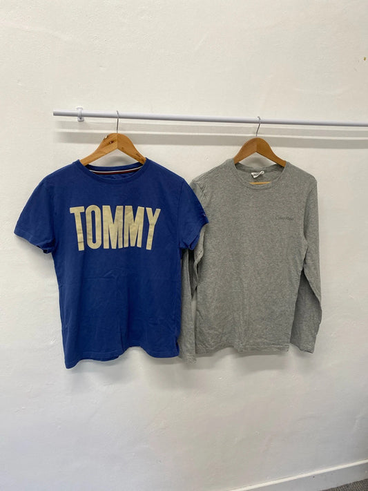 Fabulous duo of Designer t shirts Teenager duo Tommy Hilfiger UkS #32 GM143