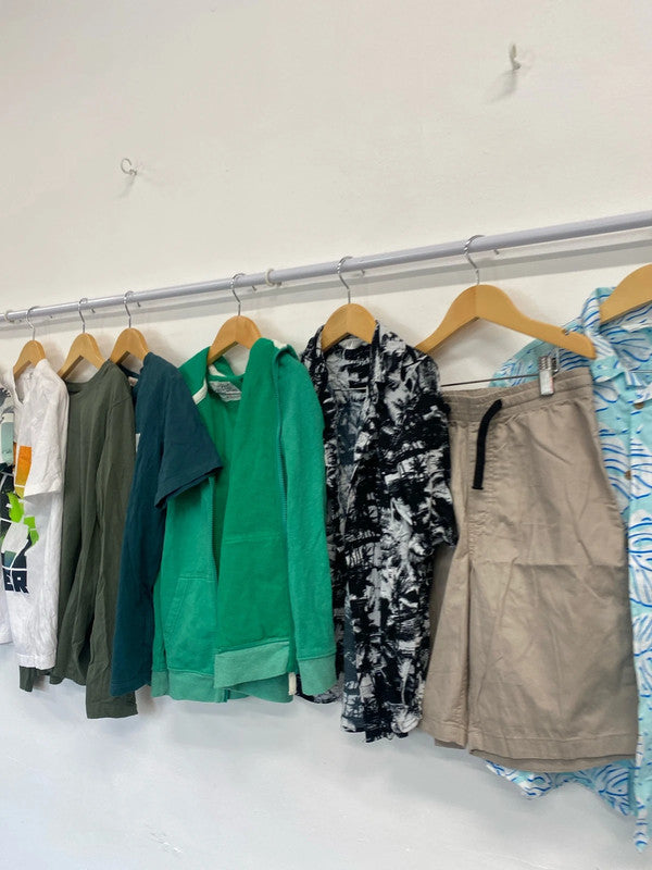Fabulous Hawaiian fun casual boys bundle age 9-11 H&M M&S #24 SW461