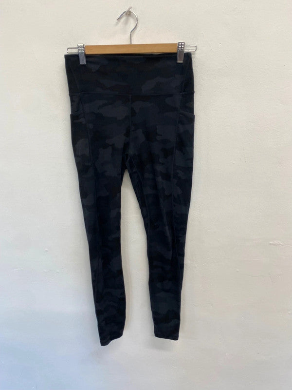 Fabulous Lululemon Leggings pocket UK 12 Black camouflage PS462