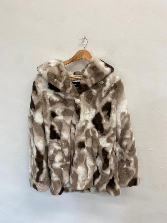 Fabulous Dennis Basso Faux fur jacket UK M chocolate ice AP464