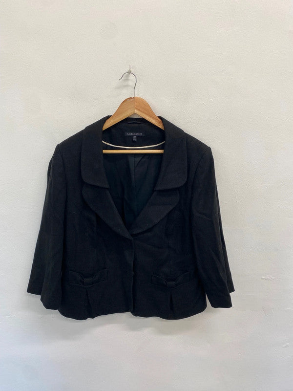 Fabulous Laura Ashley Blazer UK 16 Black crop linen AS466