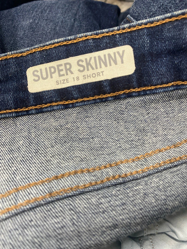 Fabulous m&S Super skinny lightly distressed Uk18 Short Jeans Classic CC001