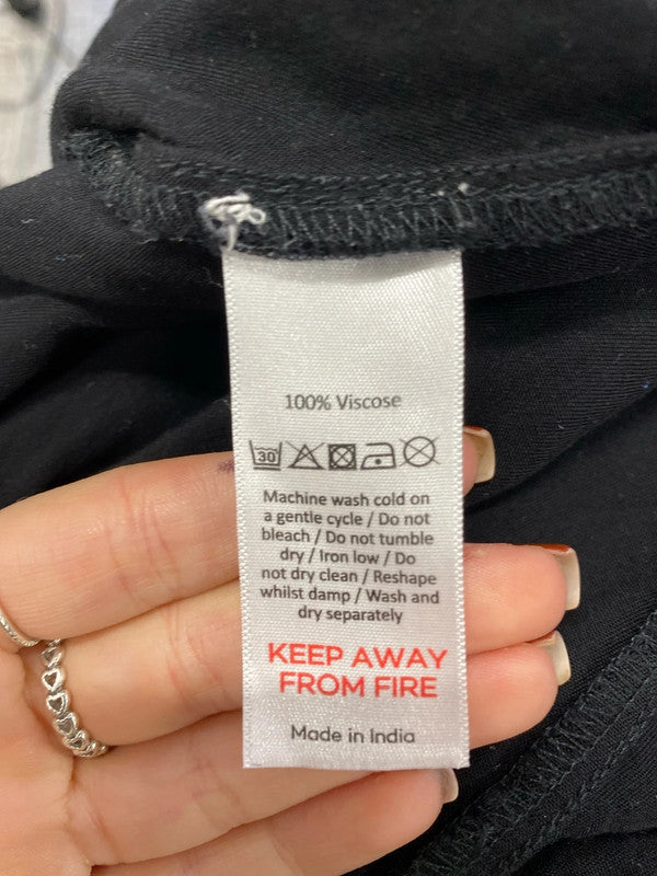 Gorgeous unfolded black button casual jumpsuit UK 14 SM467