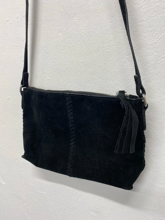 Fabulous boho Accessorize black handbag KM004