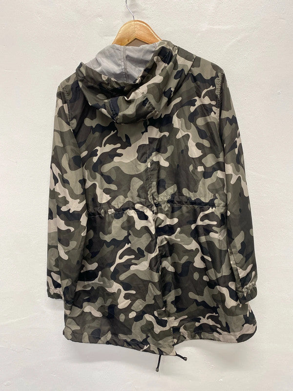 Fabulous Camo light raincoat 14/16 festival ready CF477