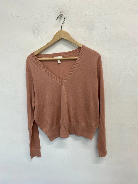 Lovely H&M peach v neck jumper UK L KM003