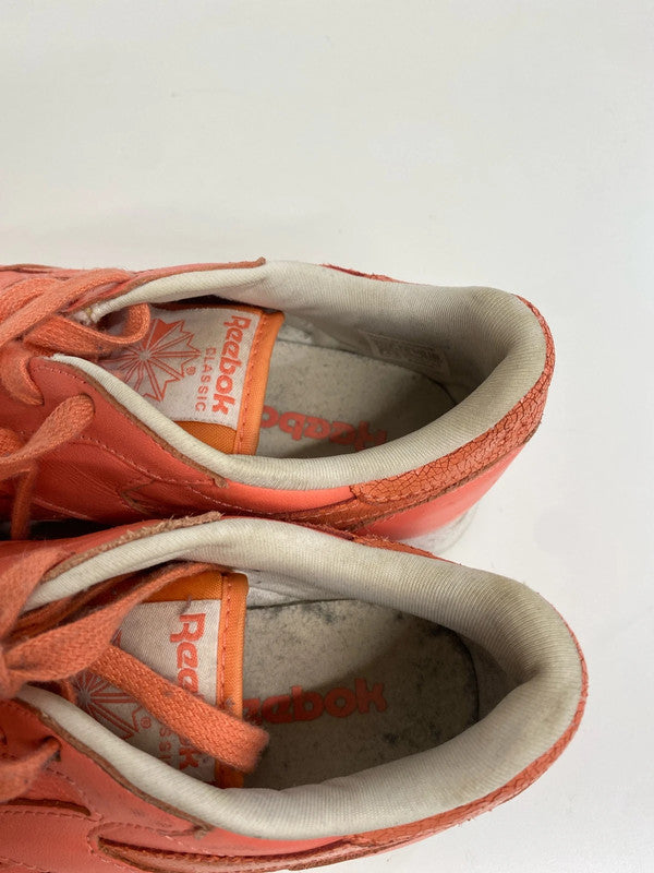 Fabulous Classic Reeboks coral leather trainers Uk4 GK002