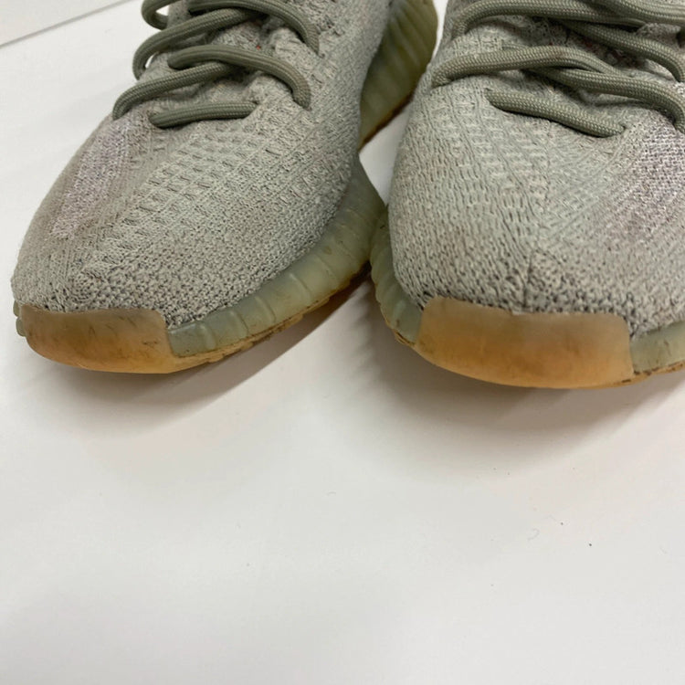 Fabulous Adidas Yeezy 350 V2 grey green uk4.5 YTH01