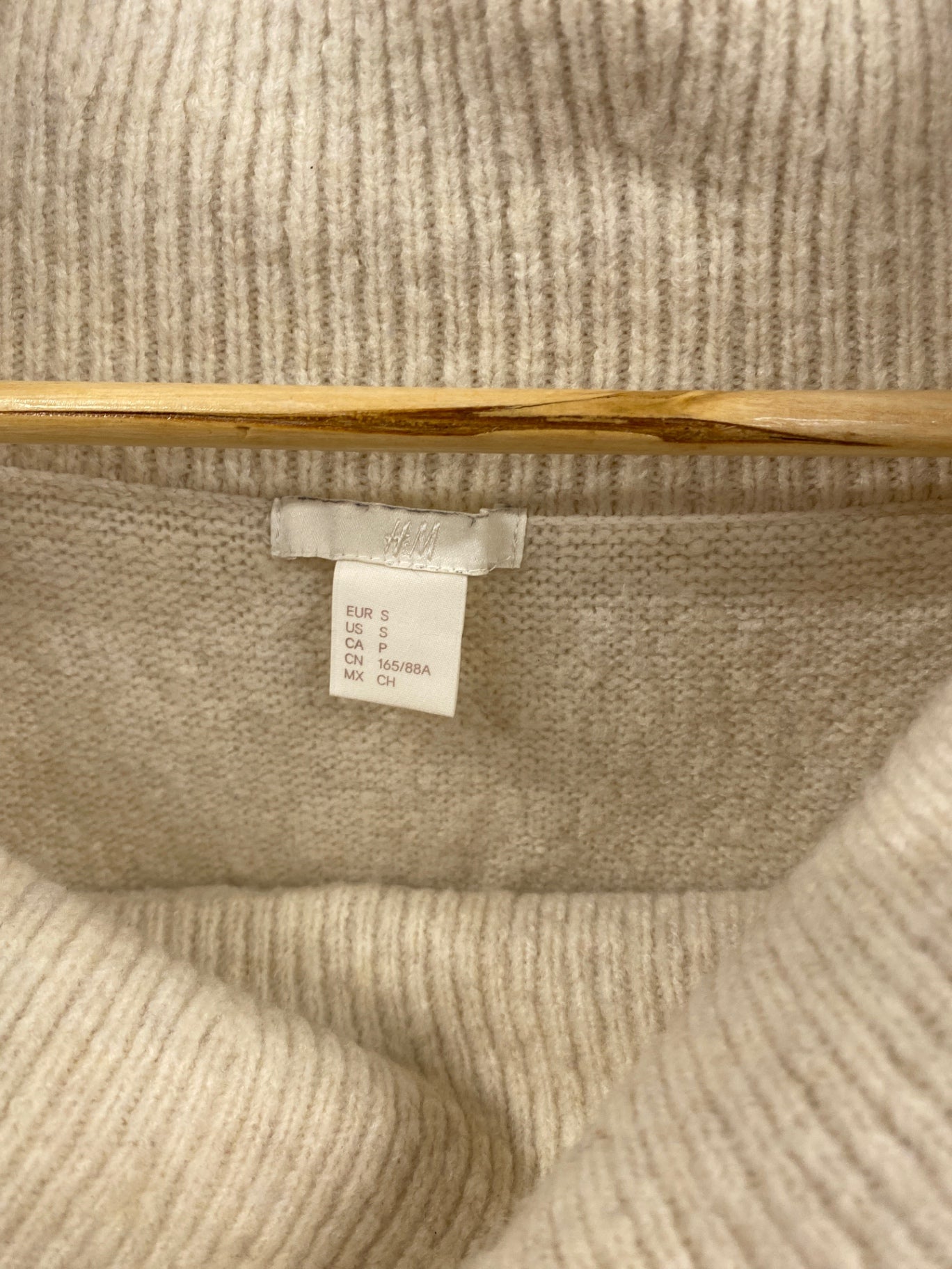 Fabulous H&M Sweater S Beige