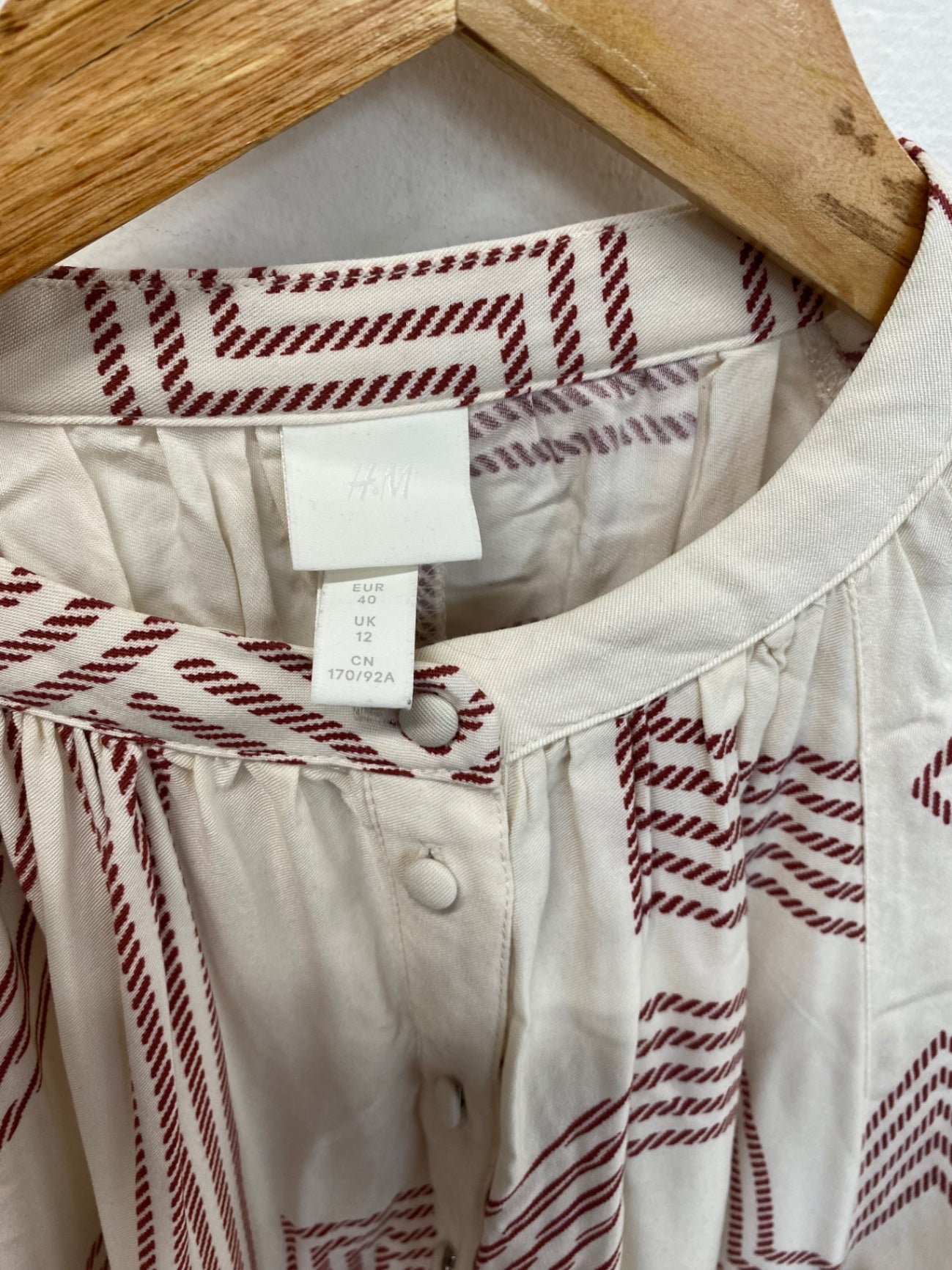 Fabulous H&M tunic Dress 12 Ivory with geometric Red Pattern DM002