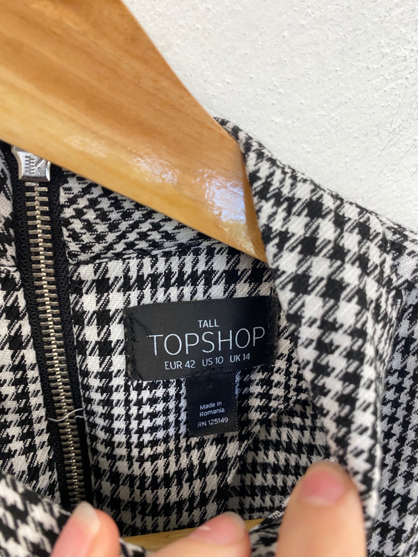 Fabulous Topshop Peplum Blouse UK 14 Black and White Houndstooth LB001