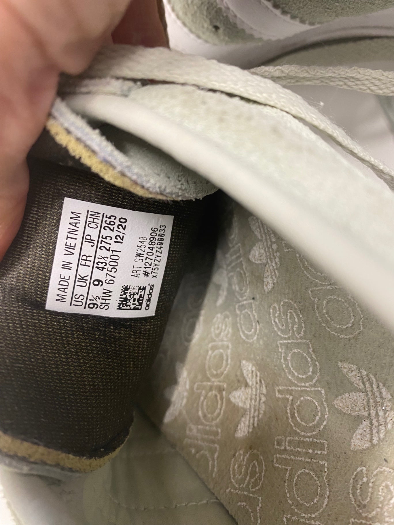 Fabulous Adidas Broomfield Sneakers UK 9 Mint Green LK006