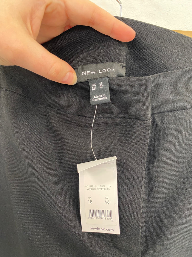 Fabulous New Look Trousers UK 18 Black LB001