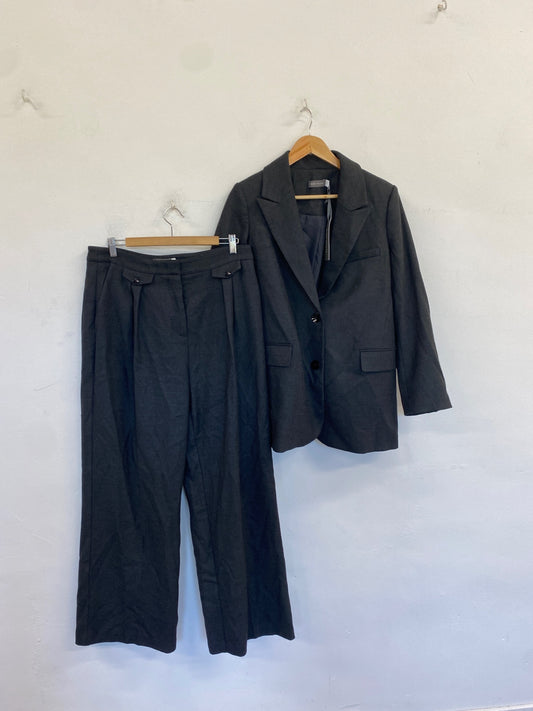 Fabulous Mint Velvet Suit Set M & L Dark Grey