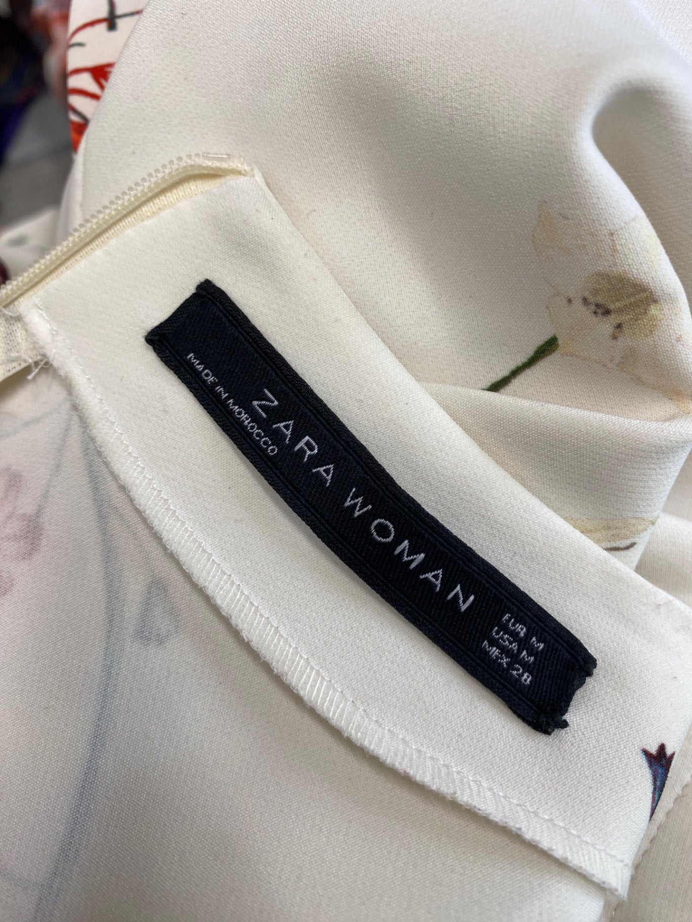 Fabulous Zara Dress M Floral Cream WLH01