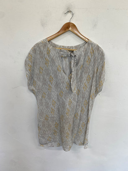 Fabulous Modern Rarity Blouse UK 8 Gray with Yellow Patterns WLH01