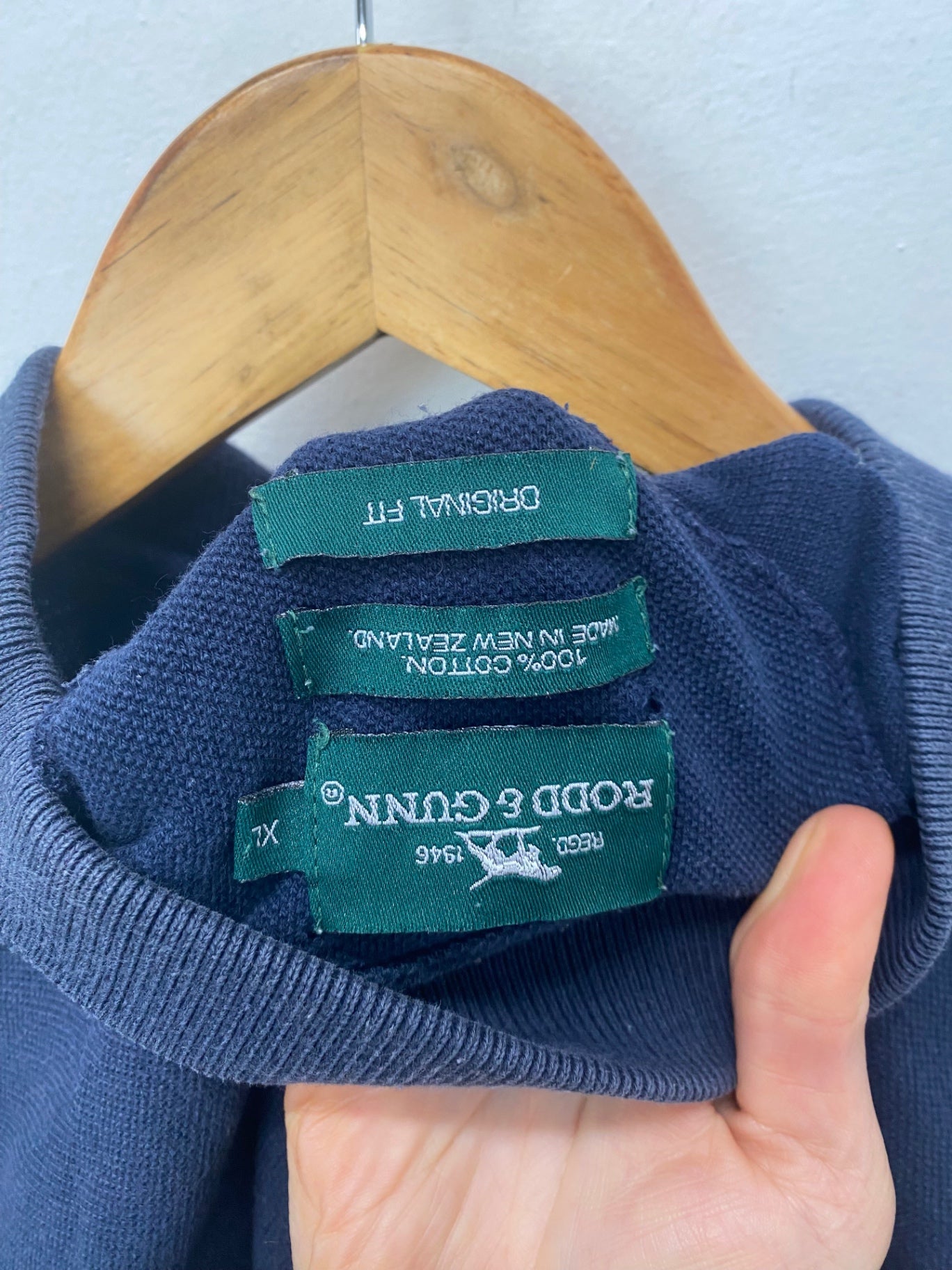Fabulous Rodd & Gunn Polo Shirt XL original Fit Navy Blue KM001