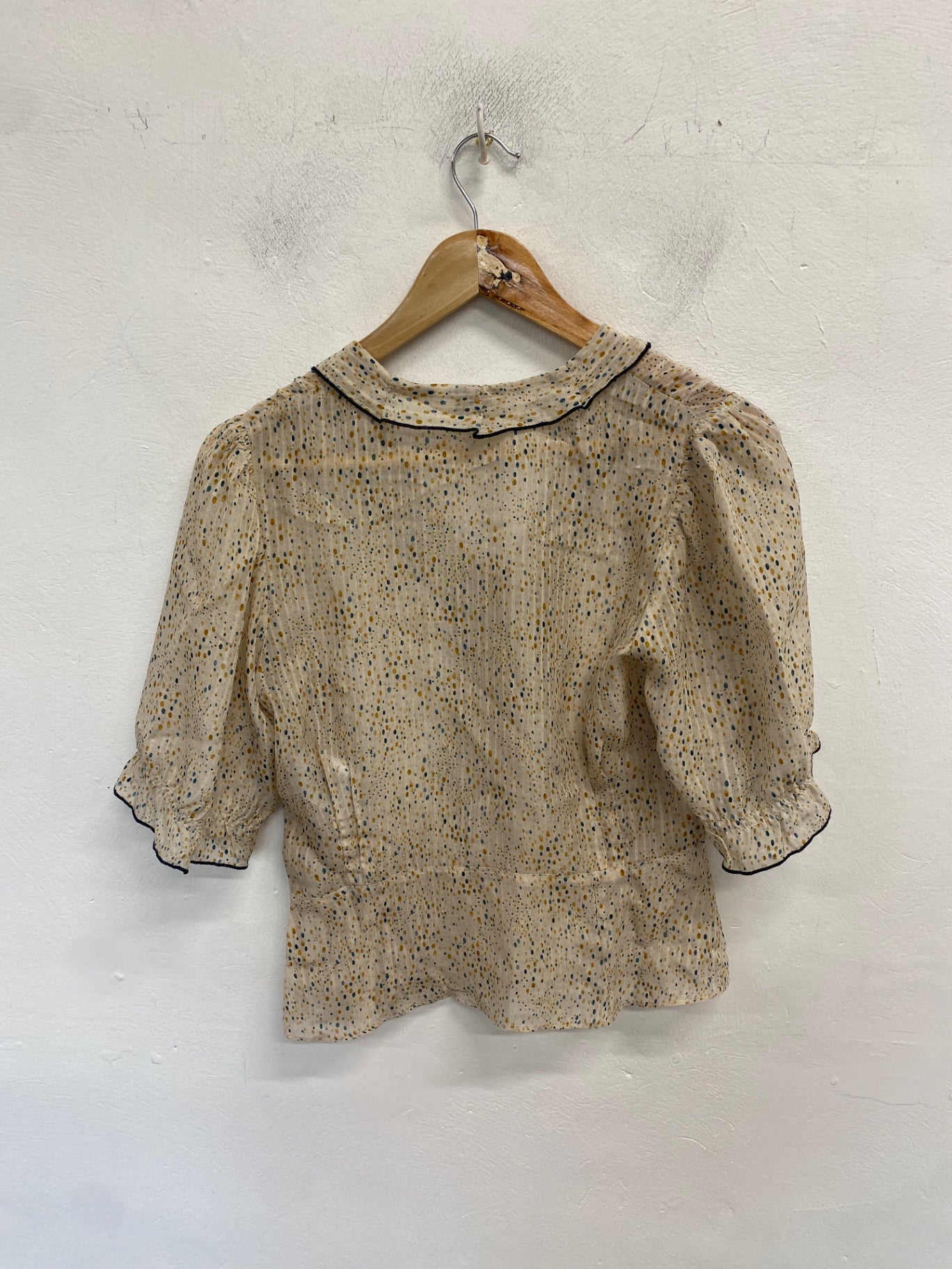 Fabulous Bellerose Blouse Uk 6 Beige with multicolored dots boho RG020