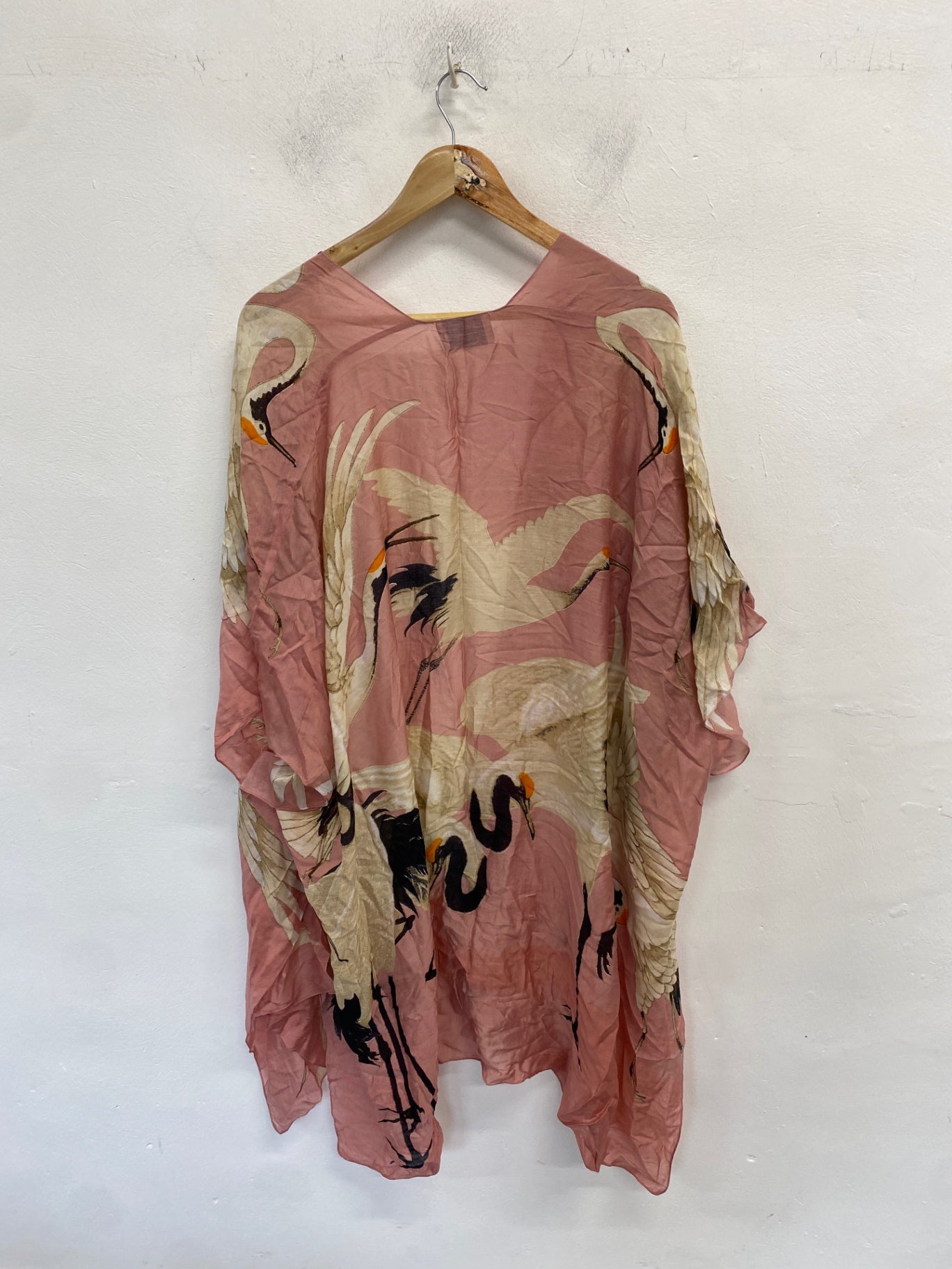 Gorgeous One Hundred Stars Kimono S Pink and beige bird print semi sheer holiday vibe RG020