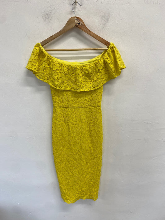 Gorgeous Zara Dress XS Yellow lace off the shoulder ladies day RG020