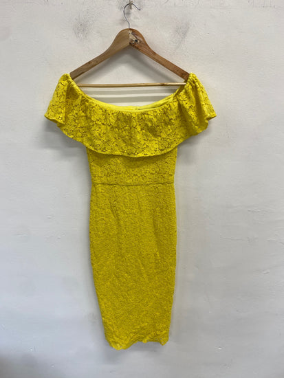 Gorgeous Zara Dress XS Yellow lace off the shoulder ladies day RG020
