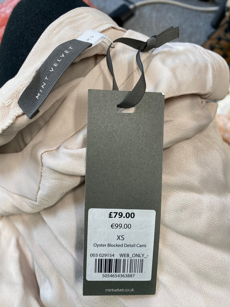 Fabulous MINI VELVET Camisole UkXS oyster blocked detail RG020
