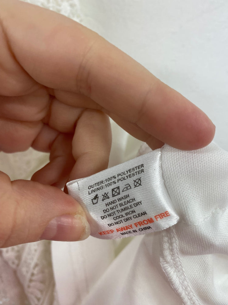 Fabulous Pretty Little Thing Halterneck Mini Dress Uk 6 White Broderie RG020