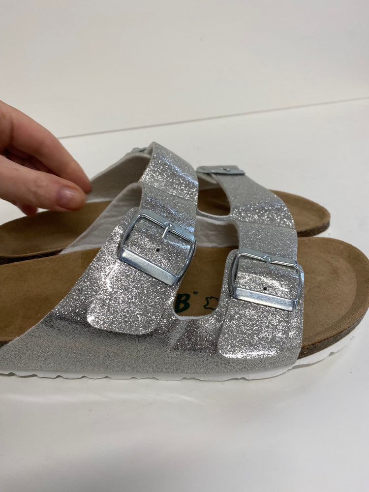 Gorgeous Neu B Sandals Uk7 Silver metallic flats MS008