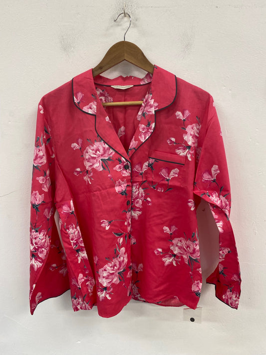 Stunning Cyberjammies Pyjama Top UK 16 Pink Floral Print KM001