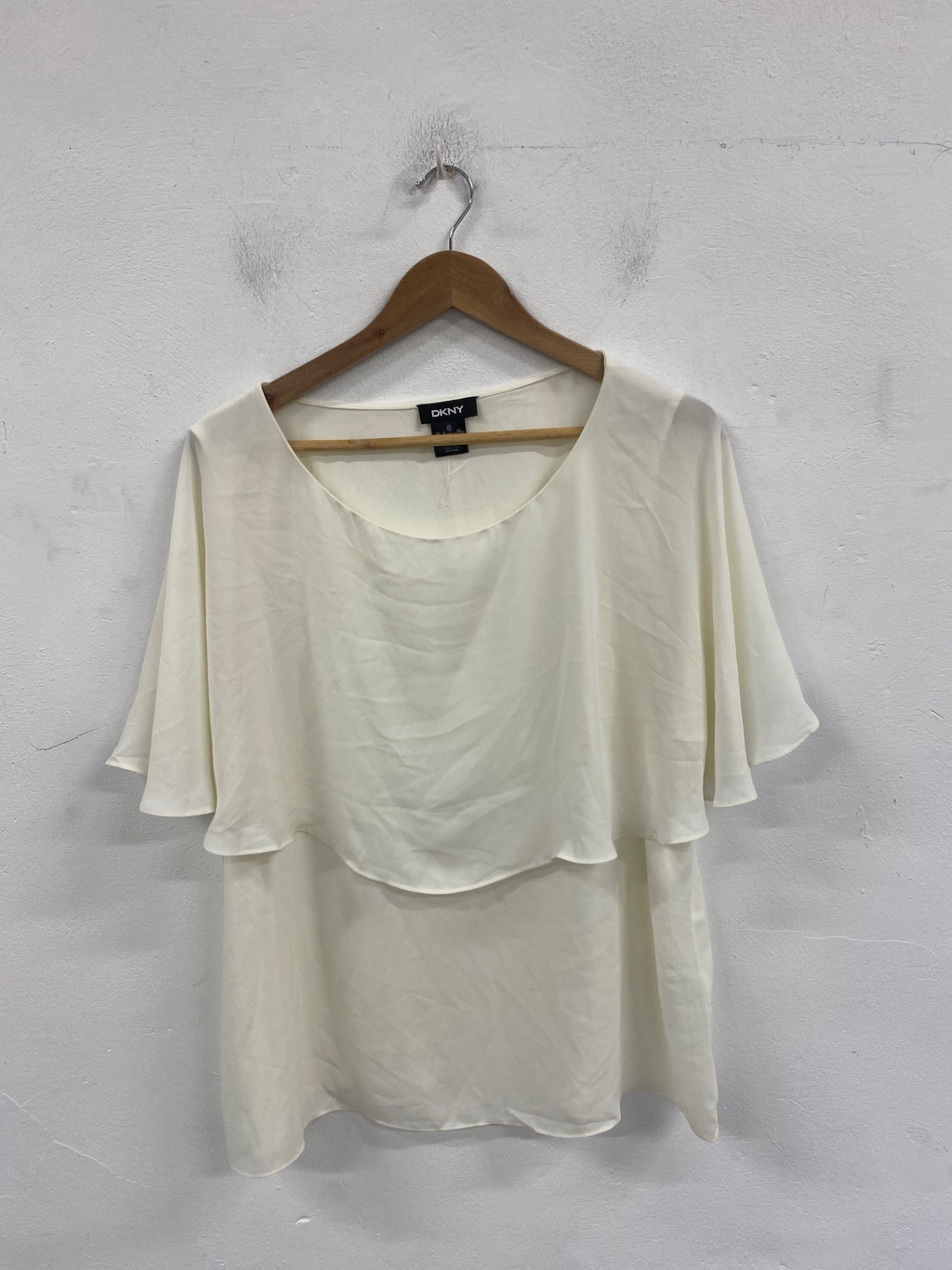 Stunning Layered DKNY Blouse XXL Ivory KM001
