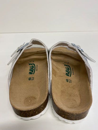 Gorgeous Neu B Sandals Uk7 Silver metallic flats MS008