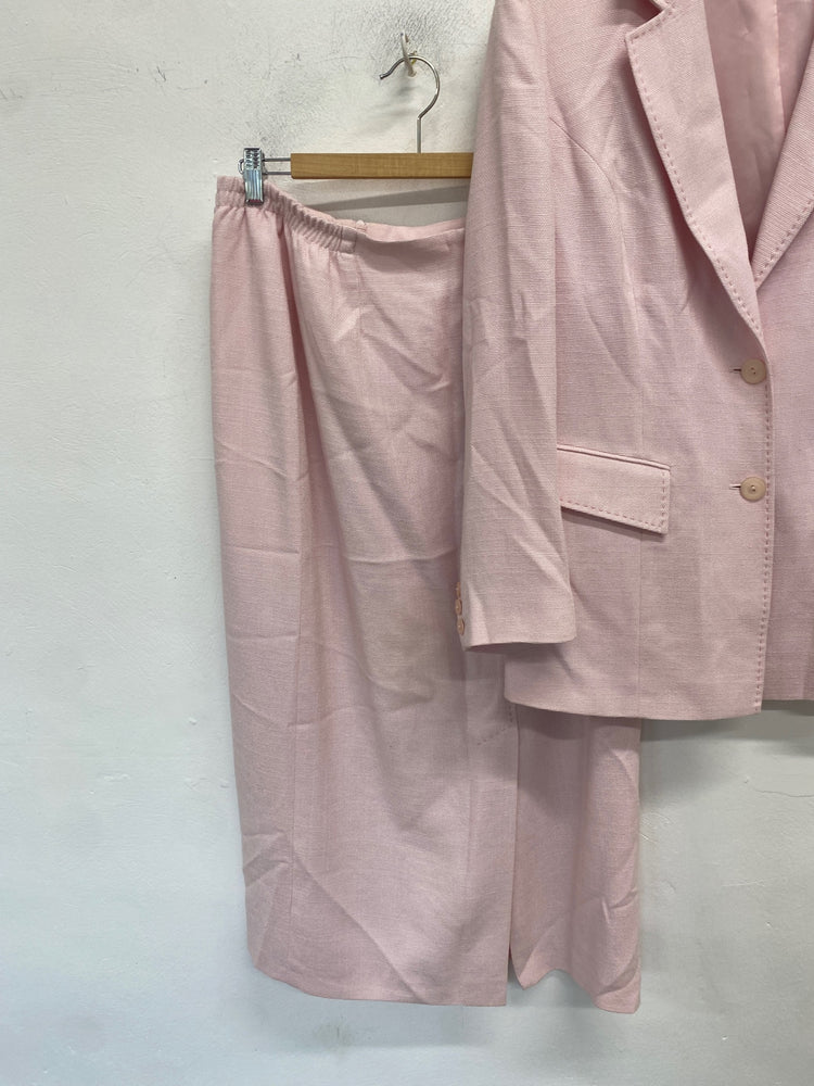 Gorgeous Personal Choice Skirt suit textured UK 16 Light pink Formal KM001