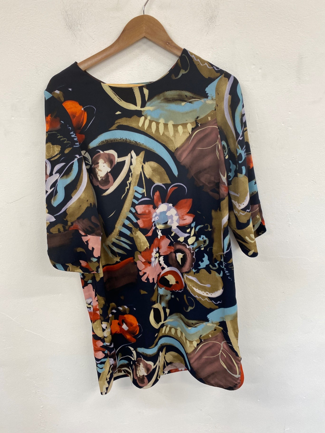 Gorgeous Marks & Spencers Midi Dress UK 14 Navy Mix Artsy Print KM001