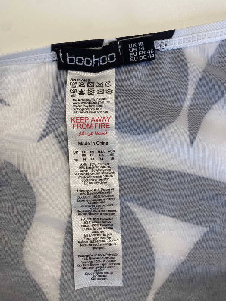 Gorgeous Boohoo Bikini UK 18 Black and White geometrical summer DF001