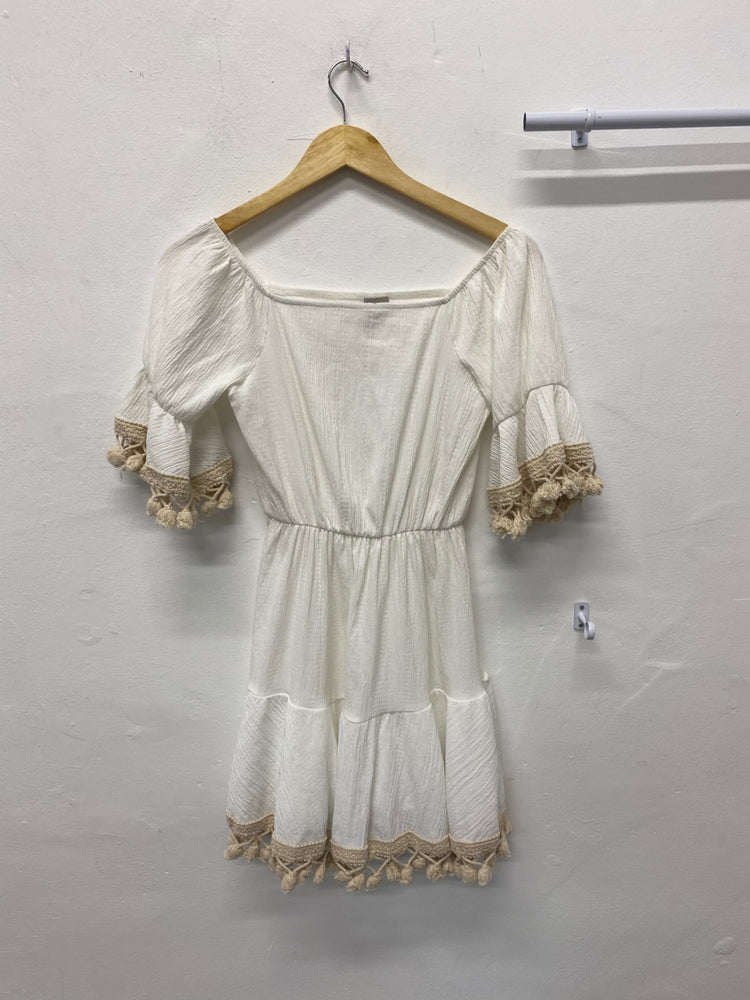 Gorgeous ASOS Mini dress UK 8 Cream summer holiday CP002