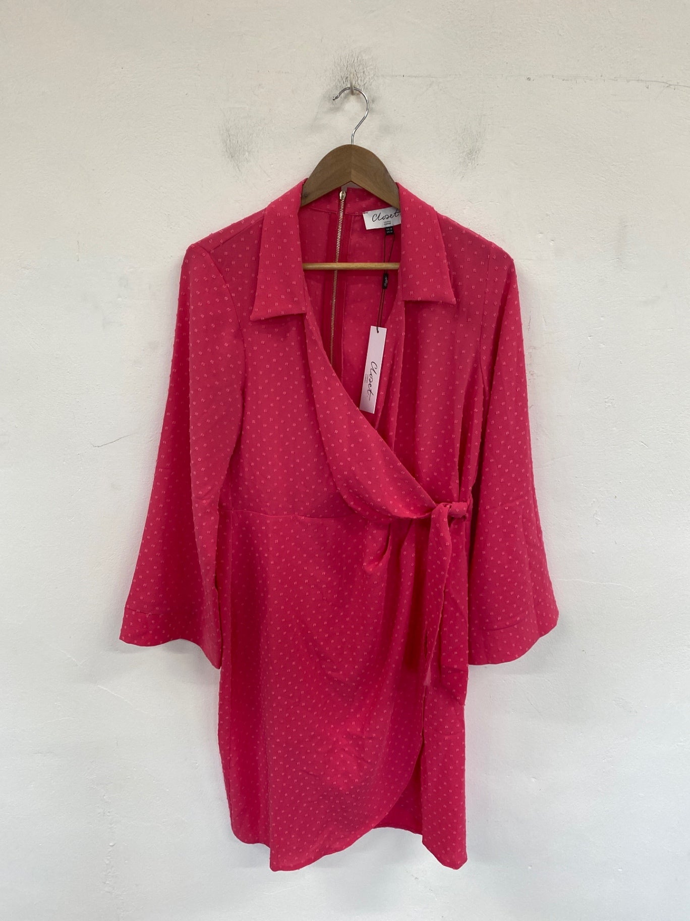 Gorgeous Closet London Wrap Mini dress UK 18 Pink Jacquard DF001