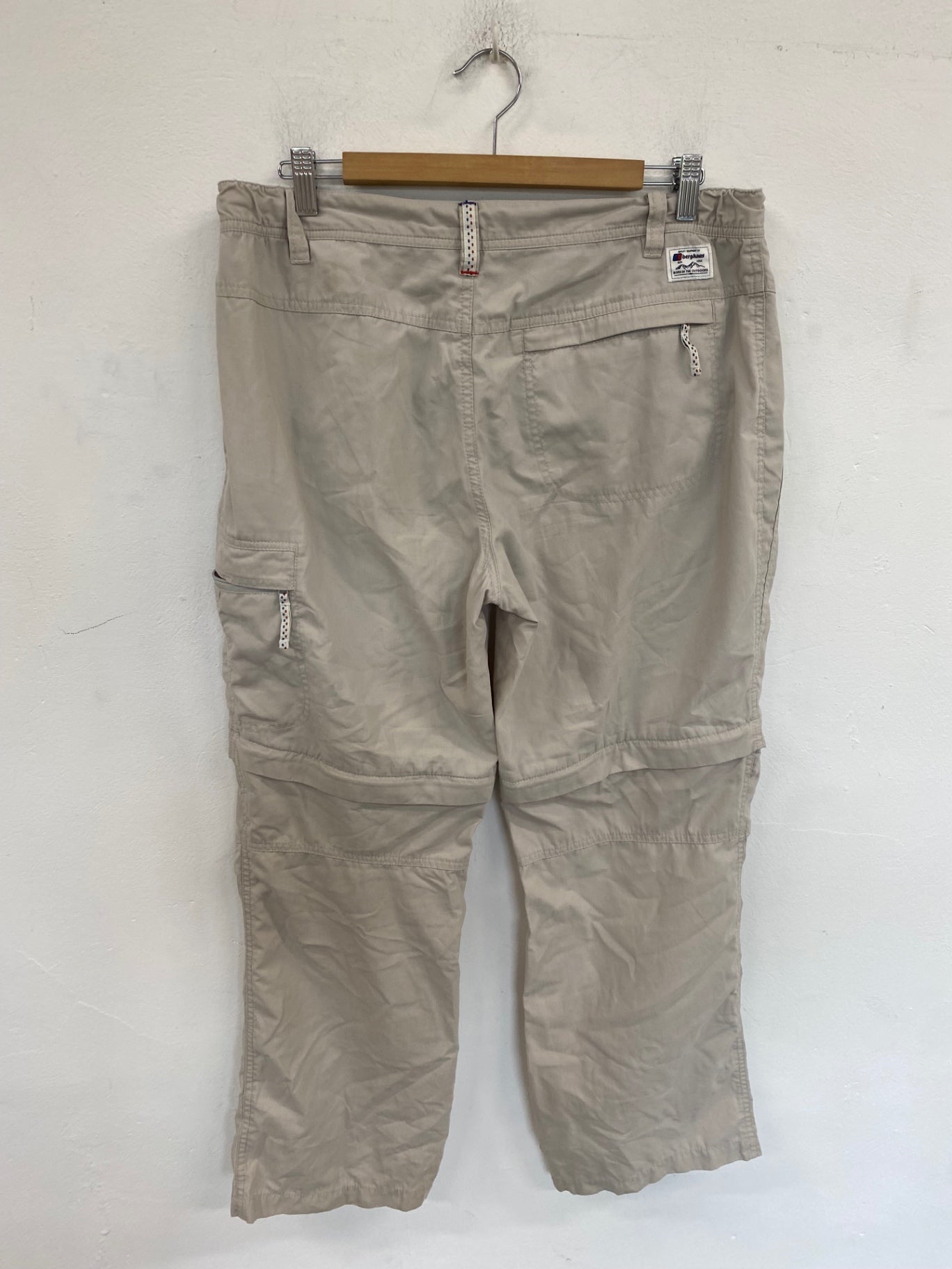 Gorgeous Berghaus Convertible Trousers UK 16 Beige KM001