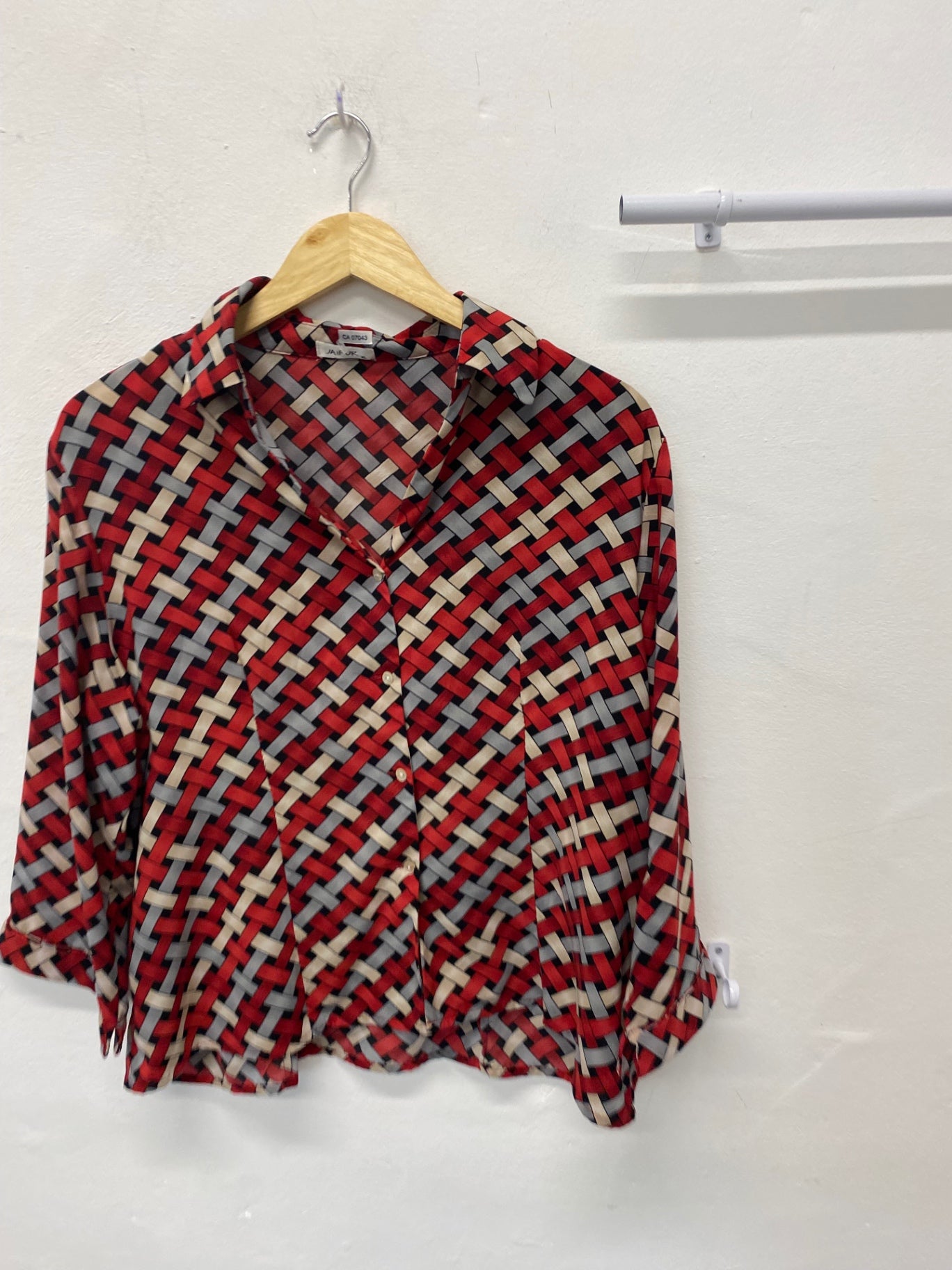 Gorgeous JAIPUR Classic blouse UKXL Red geometric pattern KM001